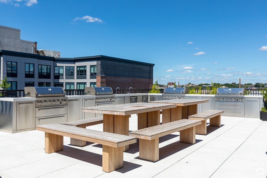 More Photos Of 89 Monitor St, Jersey City Apartments For Lease