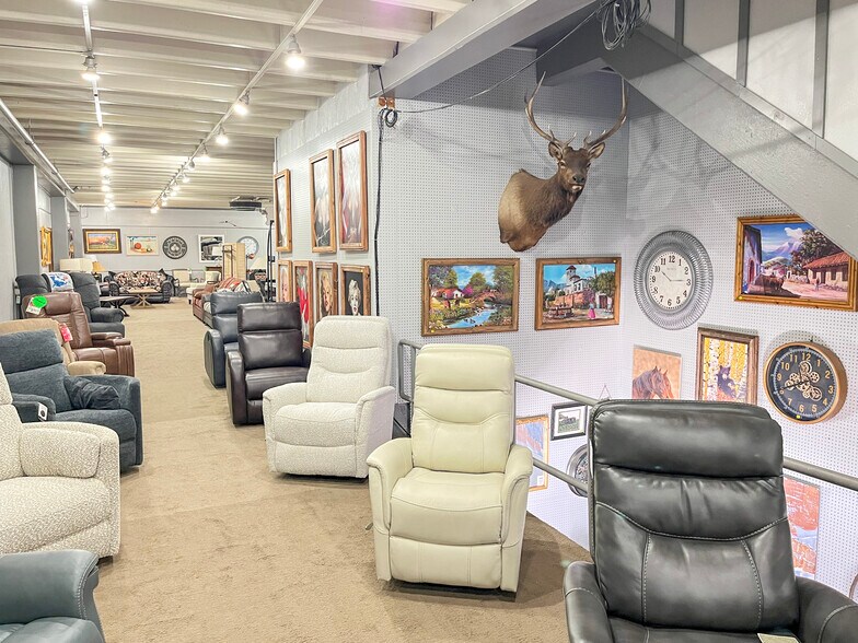 More Photos Of 174 W 200 N, Cedar City General Retail For Sale