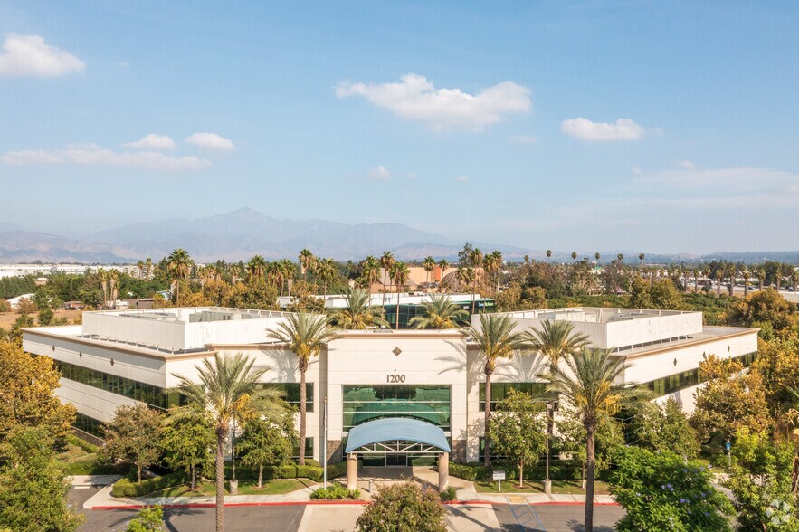 More Photos Of 1200 California St, Redlands Office For Lease