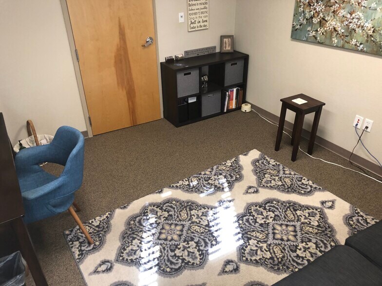 More Photos Of 924 N Magnolia Ave, Orlando Office For Lease