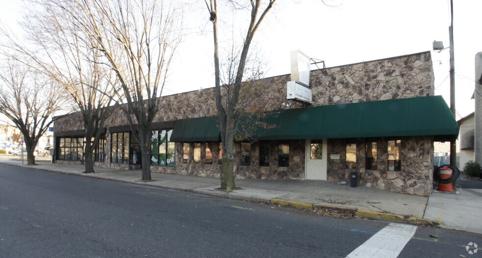 More Photos Of 15 Norwood Ave, Long Branch Storefront For Lease