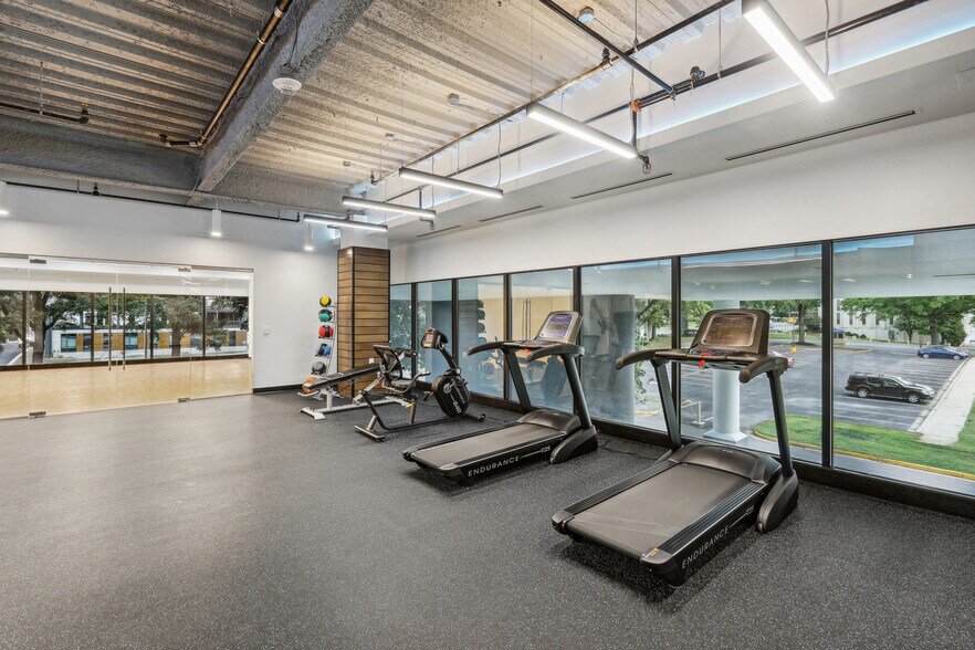 More Photos Of 6100 Executive Blvd, Rockville Office For Lease