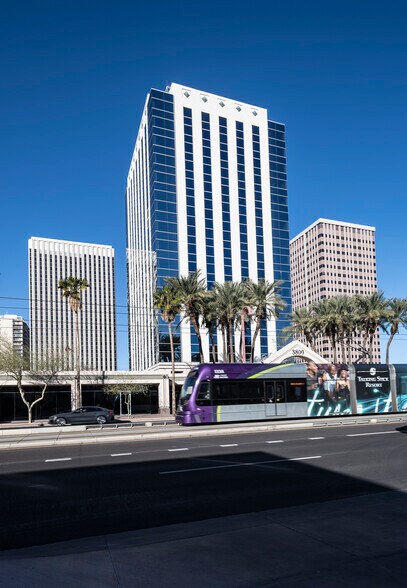 More Photos Of 4000 N Central Ave, Phoenix Office For Lease