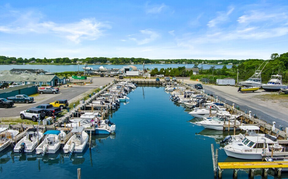 More Photos Of 215 Atlantic Ave, East Moriches Marina For Sale