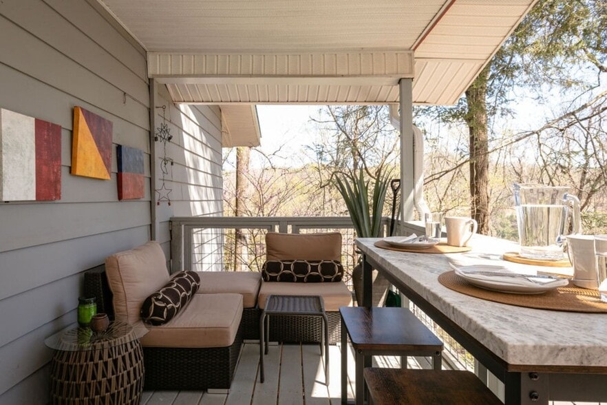 More Photos Of 7 N Delano Rd, Asheville Apartments For Sale