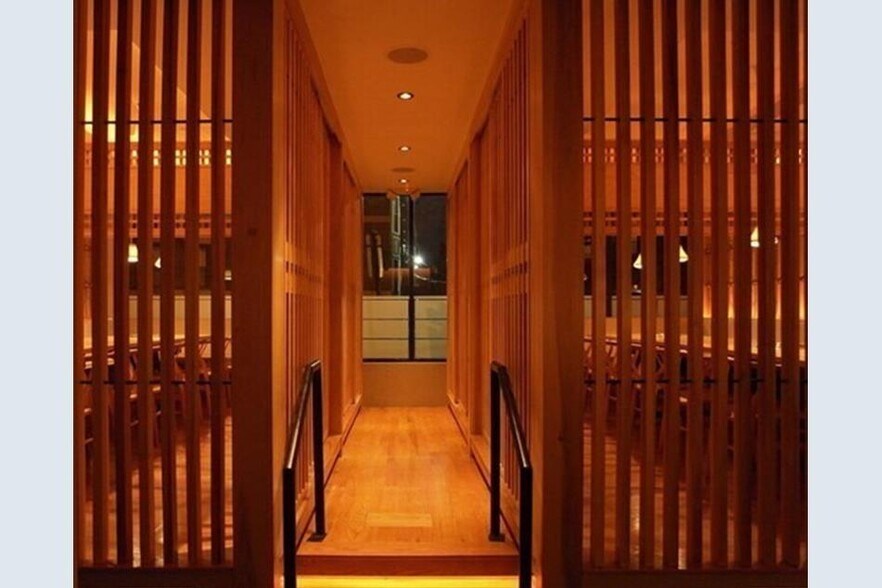 More Photos Of 1002 Beacon St, Brookline Storefront Retail Residential For Sale