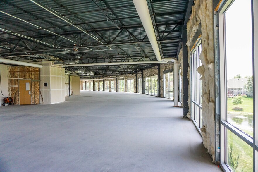 More Photos Of 10111 E 21st St N, Wichita Medical For Lease