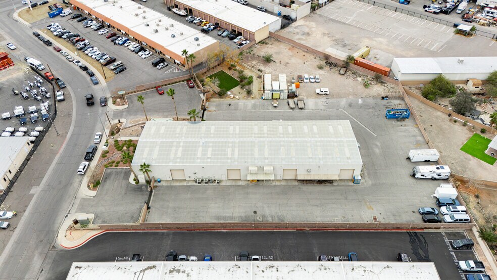 More Photos Of 265 Elliott Rd, Henderson Warehouse For Sale
