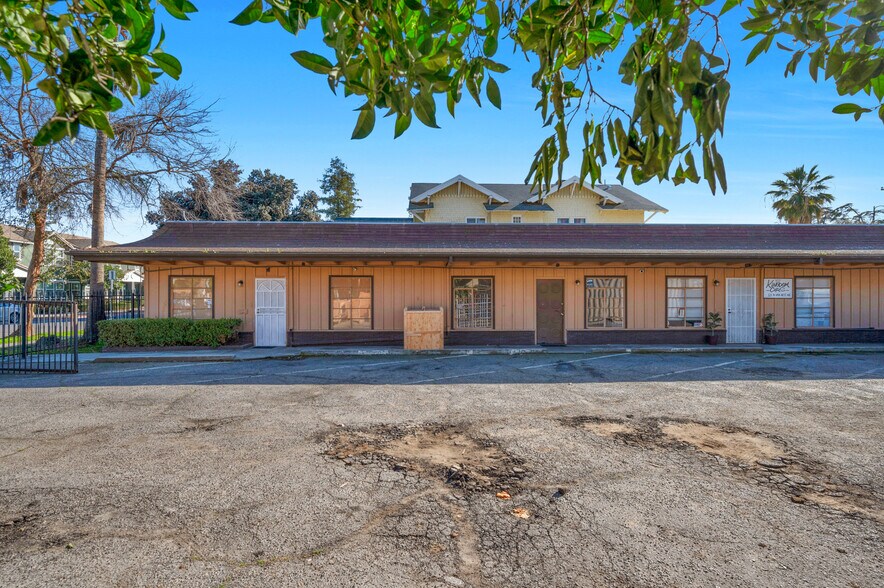 More Photos Of 317-329 N Van Ness Ave, Fresno Office For Sale