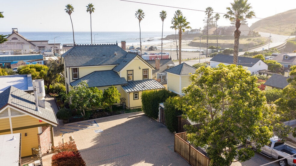 More Photos Of 149 Cayucos Dr, Cayucos Hospitality For Sale