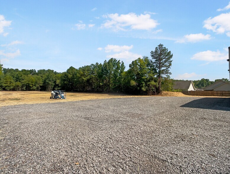 More Photos Of 6115 18th Ave, Tuscaloosa Warehouse For Lease