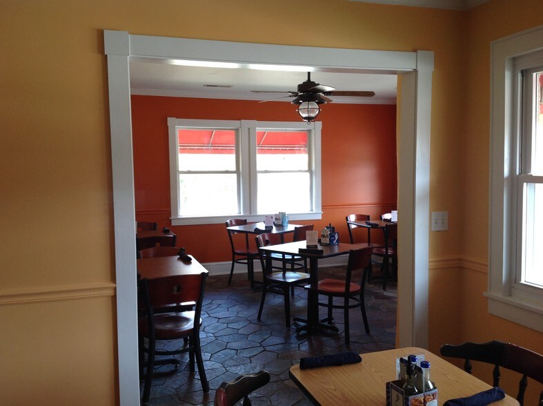 More Photos Of 8095 Keowee School Rd, Seneca Storefront Retail Residential For Sale