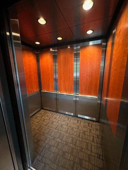 More Photos Of 23505 Smithtown Rd, Excelsior Office For Lease