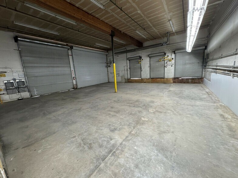 More Photos Of 1746 D St, South Lake Tahoe Warehouse For Lease
