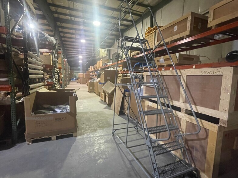 More Photos Of 109 Gelo Rd, Rocky Mount Manufacturing For Lease