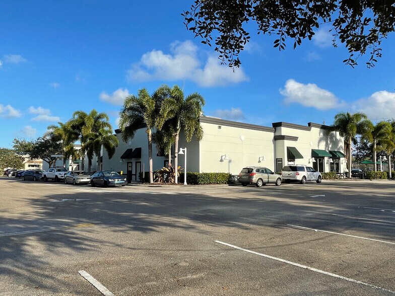 More Photos Of 5934 SE Federal Hwy, Stuart Unknown For Lease