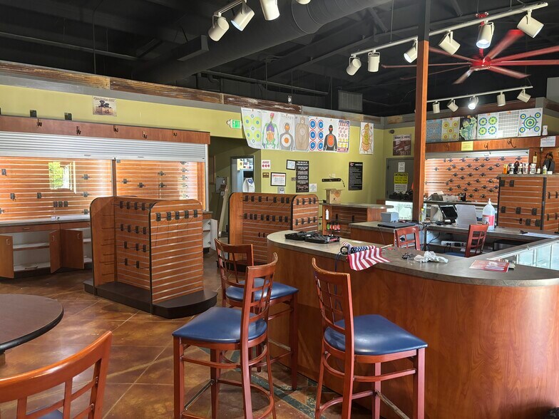 More Photos Of 120 Air Park Rd, Tupelo Specialty For Sale