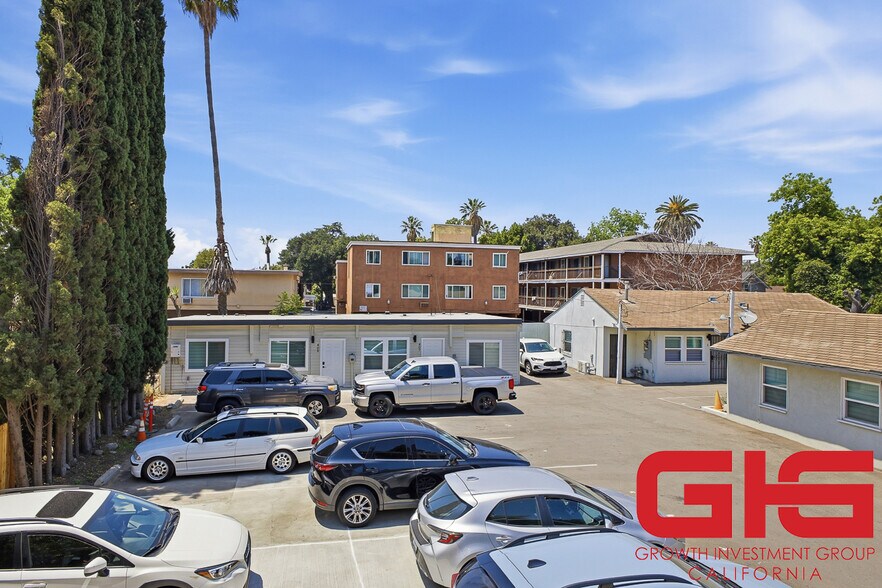 More Photos Of , Pasadena Multifamily For Sale