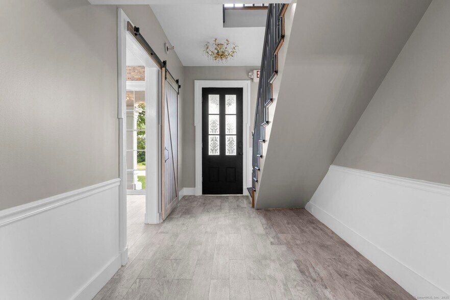 More Photos Of 286 Marlborough St, Portland Storefront Retail Residential For Sale