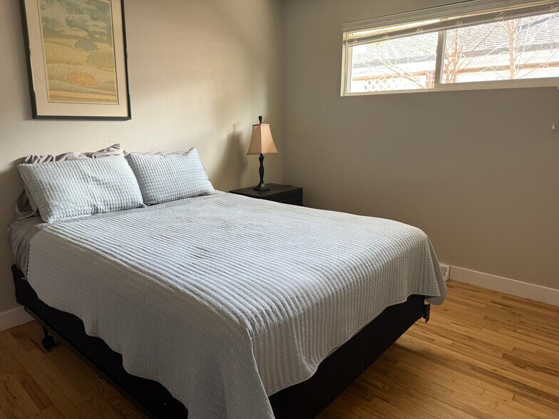 More Photos Of 2200-2216 S Cherry St, Denver Apartments For Sale