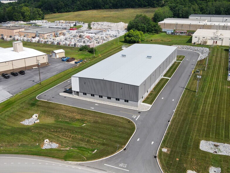 Primary Photo Of Busser Rd, York Warehouse For Lease