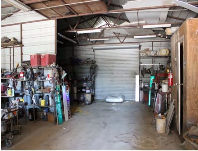 More Photos Of 14510 Mary Jane Ln, Tomball Warehouse For Sale