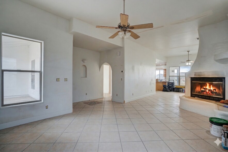 More Photos Of 3760 E Airport Dr, Rimrock Specialty For Sale