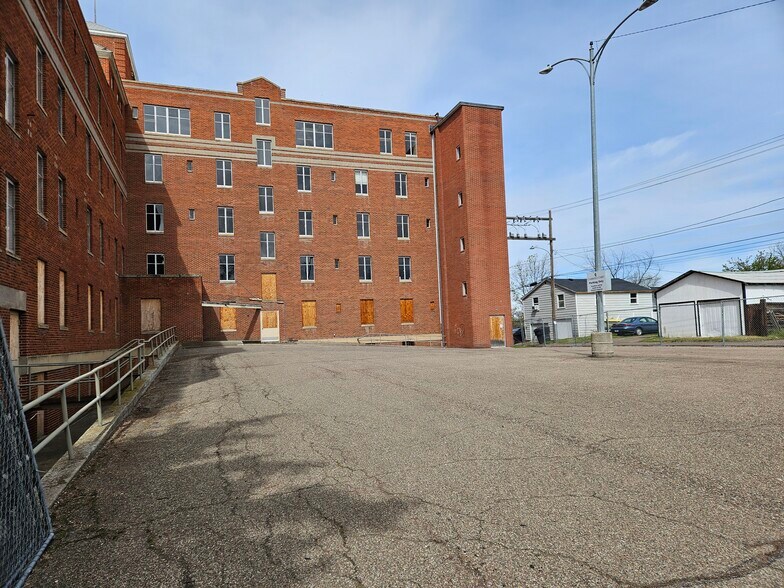 More Photos Of 1109 6th Ave N, Great Falls Assisted Living For Sale