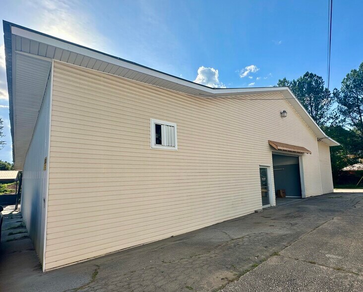 More Photos Of 1510 Highway 85 N, Fayetteville Unknown For Lease