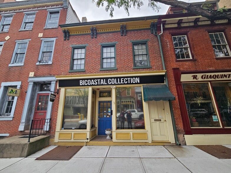 More Photos Of 117 S Warren St, Trenton Storefront Retail Residential For Sale
