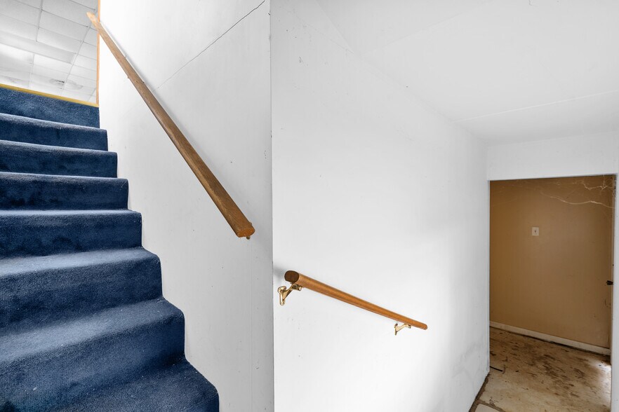 More Photos Of 1105 Brewers Bridge Rd, Elberton Specialty For Sale