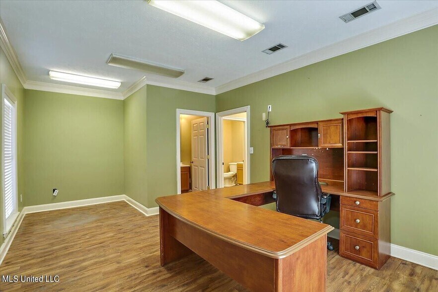 More Photos Of 2873 Highway 49 S, Florence Auto Dealership For Sale