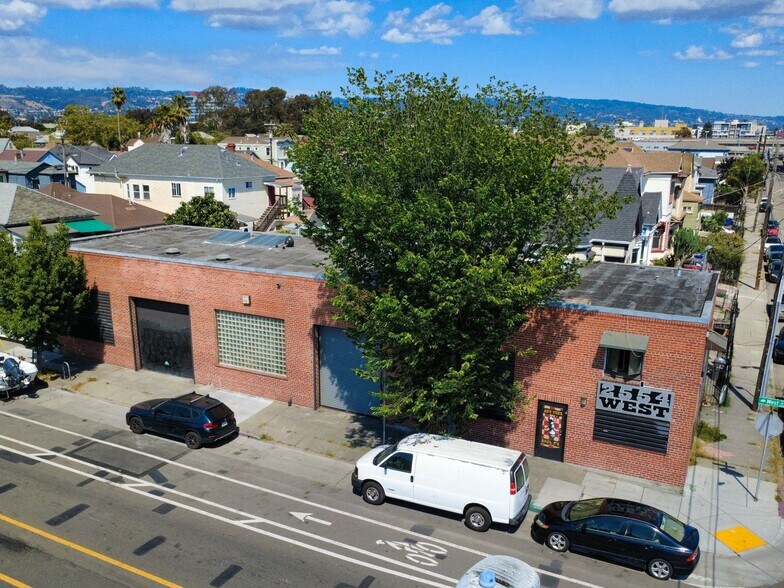 Primary Photo Of 2554 West St, Oakland Warehouse For Sale