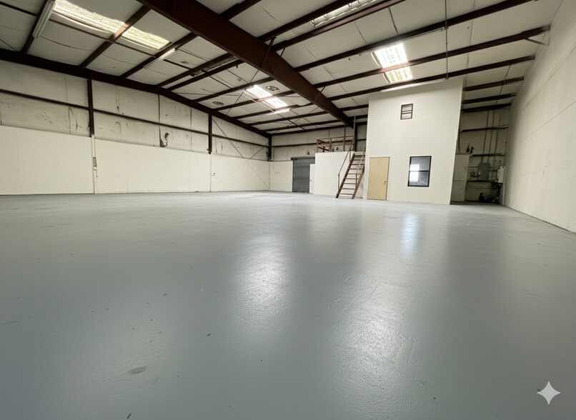 More Photos Of 401 Enterprise St, Ocoee Industrial For Lease