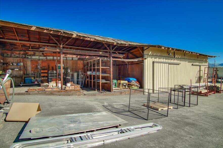 More Photos Of 354 1st St, Hollister Freestanding For Sale