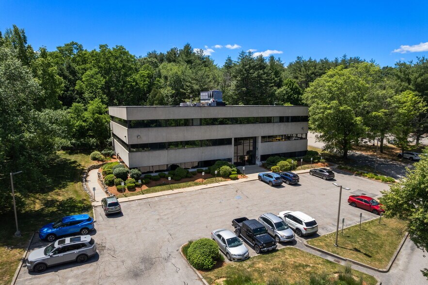 More Photos Of 526 Main St, Acton Office For Lease