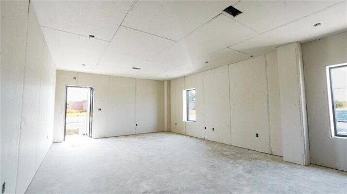 More Photos Of 834 Reverend Richard Wilson Dr, Kenner Industrial For Sale