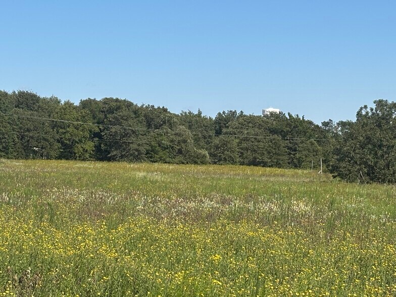 More Photos Of US-77, Thackerville Land For Sale