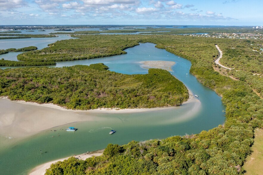 More Photos Of 1702 Avenue L, Fort Pierce Apartments For Sale