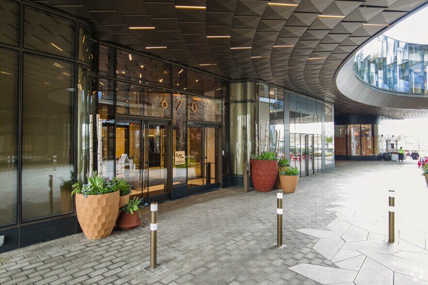 More Photos Of 670 Maine Ave SW, Washington Office For Lease