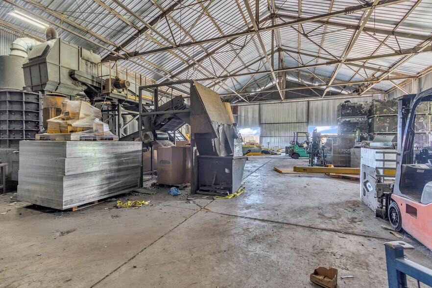 More Photos Of 1219 New Savannah Rd, Augusta Distribution For Lease