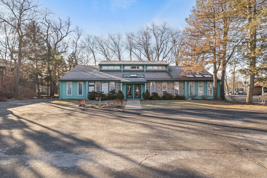 More Photos Of 6635 W Central Ave, Toledo Office For Lease