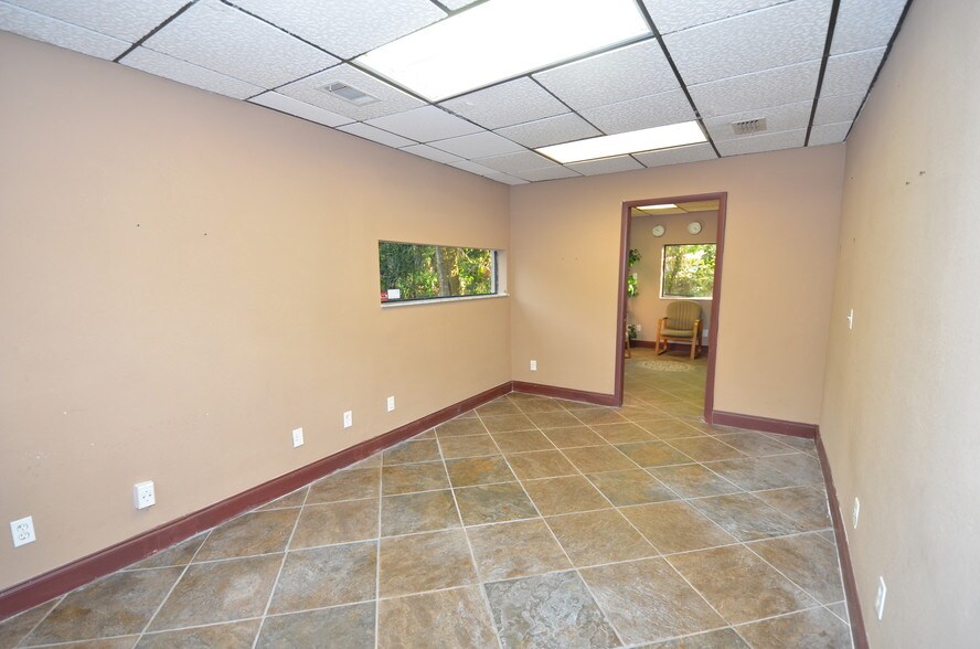 More Photos Of 1600 E Amelia St, Orlando Medical For Lease