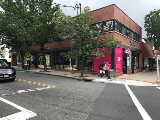 More Photos Of 73 Main St, Toms River Restaurant For Lease