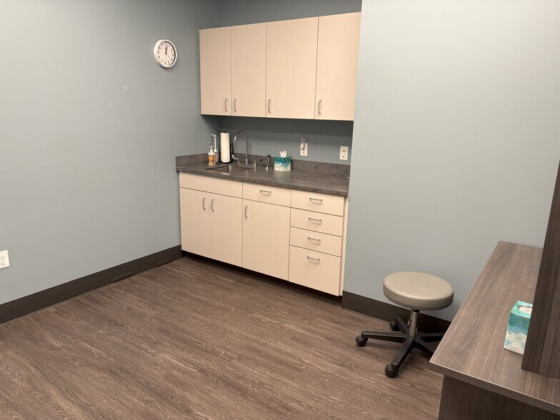 More Photos Of 2900 E 136th Ave, Thornton Medical For Lease