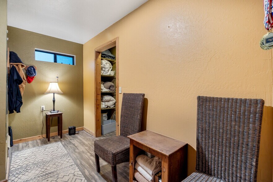 More Photos Of 140 Main St, Greer Specialty For Sale