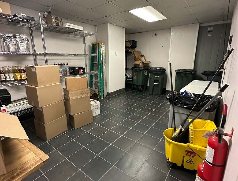 More Photos Of 771-785 Broadway, New York Apartments For Lease