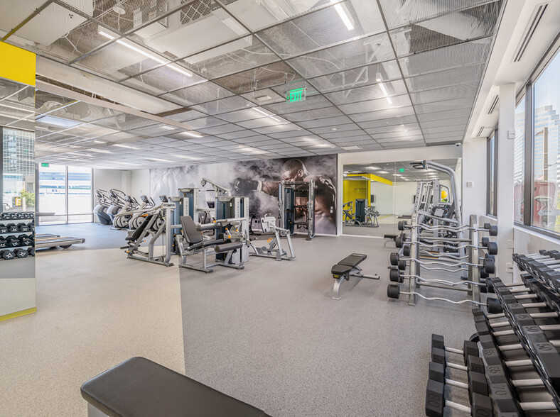 More Photos Of 1 E Pratt St, Baltimore Office For Lease