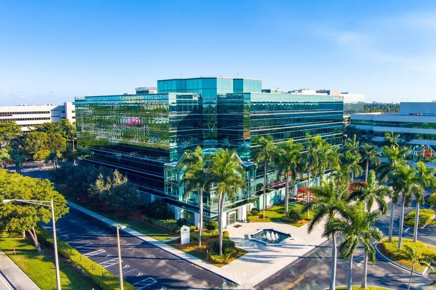 Primary Photo Of 550 W Cypress Creek Rd, Fort Lauderdale Office For Lease