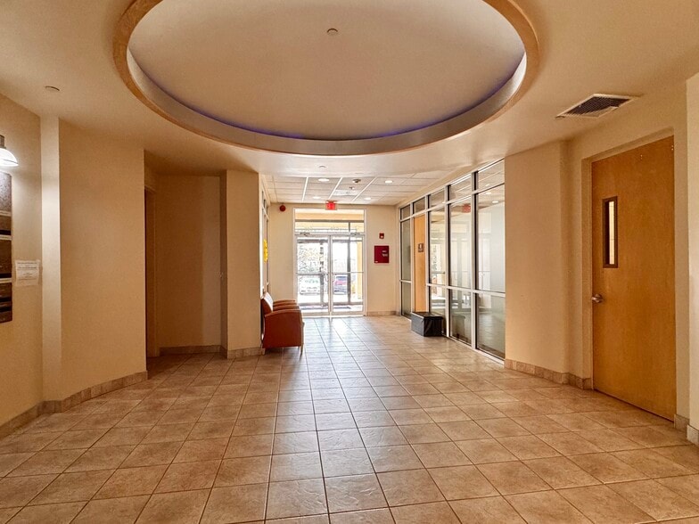 More Photos Of 684 Berkmar Cir, Charlottesville Office For Lease